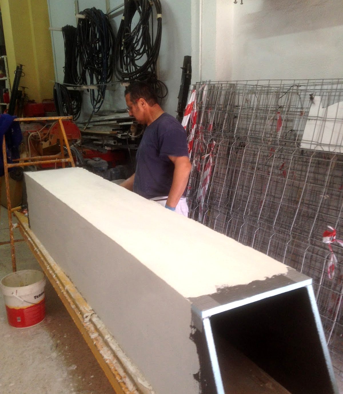 Chimenea de evacuación de gases en restaurantes