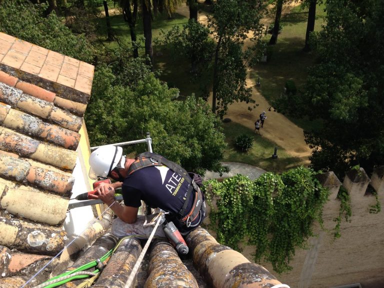 Chimenea de evacuación de gases en restaurantes